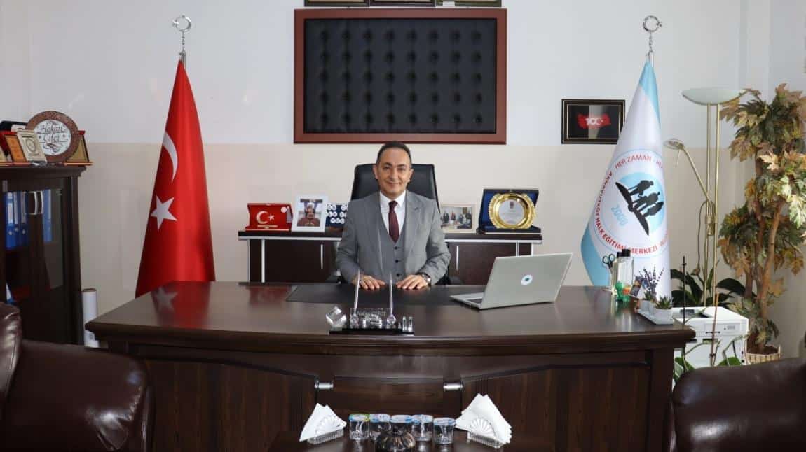 Hakan ÇİFCİ - Müdür