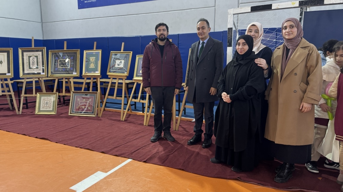 LİSE ÖĞRENCİLERİNE YAŞAYAN MİSALARIMIZDAN TEZHİP SANATINI TANITTIK